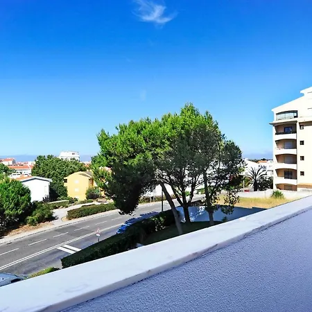Cozy Balcony - Checkinhome Апартаменты